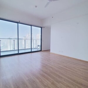 Room in 3.5 BHK Apartment at M3M Golf Estate, Sector 65 – for Rent