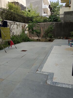 Parking in 3 BHK Builder Floor at Sector 23 – for Rent