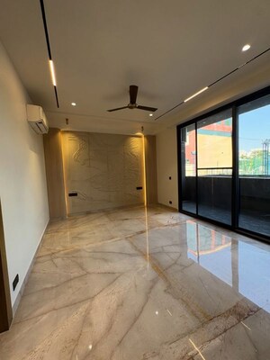 3 BHK Builder Floor For Sale in Sector 102