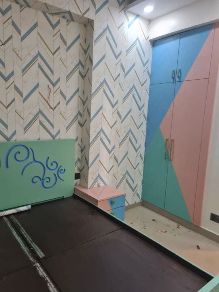 Team Area, mahagun-moderne 3 Bedroom 1900 Sq.Ft. Apartment In Sector 78 Noida 10658333