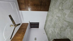 Master Bedroom in 1.5 BHK Apartment at Gtb Enclave – for Rent