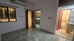 1.5 BHK +Apartment For Rent in GTB Enclave