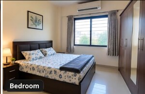 Bedroom in 1 BHK Apartment at Anu Apartment Vile Parle, Vile Parle West – for Rent
