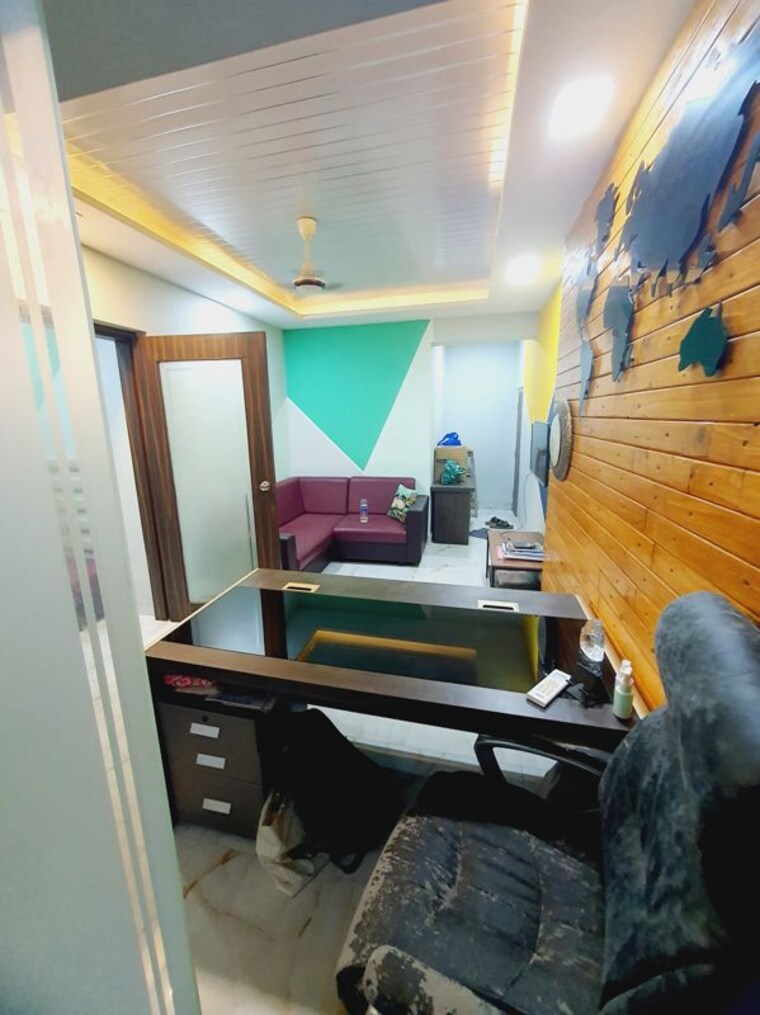 Team Area, pathan wadi Commercial Office Space 305 Sq.Ft. In Pathan Wadi Mumbai 10658342