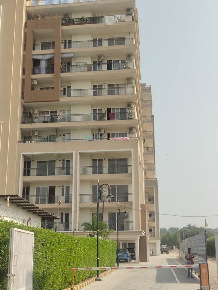 Exterior View, mrs-hi-greens 4 Bedroom 2284 Sq.Ft. Apartment In Kishanpura Zirakpur 10658367