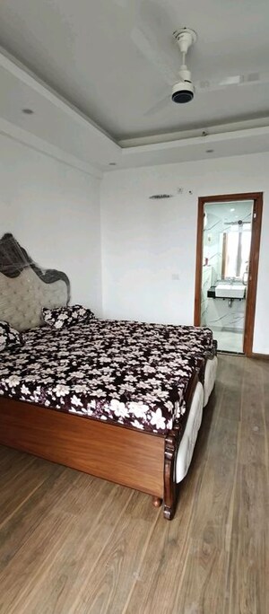 Bedroom in 3 BHK Builder Floor at Omaxe The Resort, South Mullanpur – for Sale