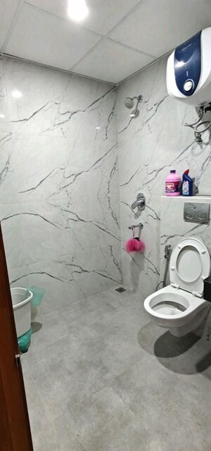 Bathroom in 3 BHK Builder Floor at Omaxe The Resort, South Mullanpur – for Sale