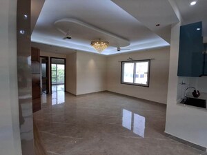 Room in 3 BHK Apartment at Conscient Habitat 102, Sector 102 – for Sale