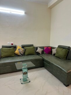 2 BHK Apartment For Rent in Amrapali Verona Heights