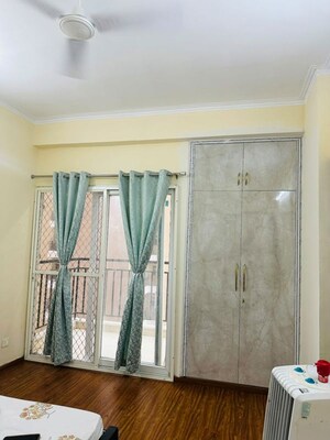 Furnished Amenities in 2 BHK Apartment at Amrapali Verona Heights, Tech Zone 4 Greater Noida – for Rent
