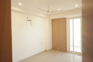 Room in 3 BHK Apartment at Sewla Kalan – for Sale