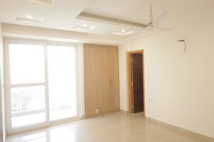 Room in 3 BHK Apartment at Sewla Kalan – for Sale