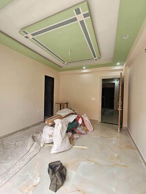Parking in 3 BHK Apartment at Conscient Habitat 102, Sector 102 – for Rent