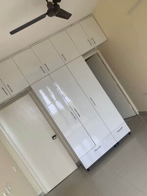 Furnished Amenities in 3 BHK Apartment at Conscient Habitat 102, Sector 102 – for Rent
