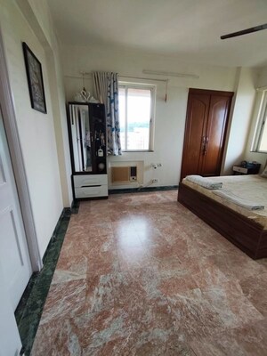 Bedroom in 2 BHK Apartment at Hiranandani Avalon, Powai – for Rent