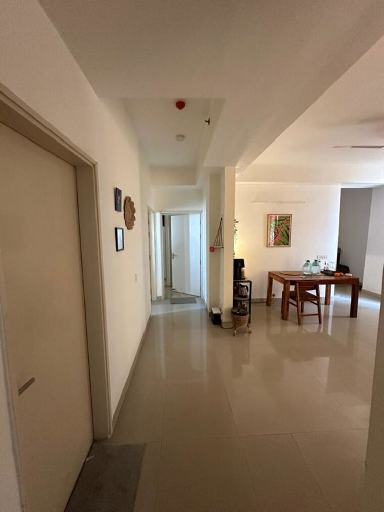Room, pioneer-park-phase-1 3 Bedroom 2060 Sq.Ft. Apartment In Sector 61 Gurgaon 10634885