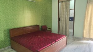 Bedroom in 3.5 BHK Villa at Sector 55 – for Rent