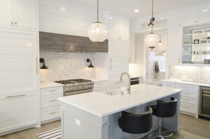 Kitchen in 2 BHK Apartment at Lodha Amara, Kolshet Road – for Sale