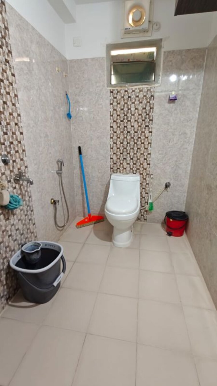 Bathroom, asian-avenues 3 Bedroom 19000 Sq.Ft. Apartment In Kondapur Hyderabad 10658470