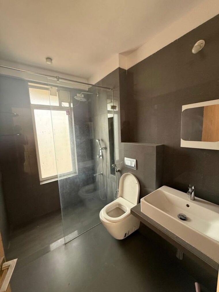 Bathroom, soham-crystal-spires 2 Bedroom 871 Sq.Ft. Apartment In Thane West Thane 10658245
