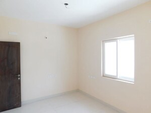 Room in 3 BHK Villa at Surabhis Signature Villas, Tellapur – for Sale