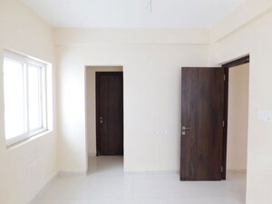 Room in 3 BHK Villa at Surabhis Signature Villas, Tellapur – for Sale