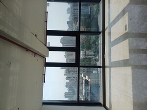 Room in  Office Space at Chandra Arc One, Andheri West – for Sale