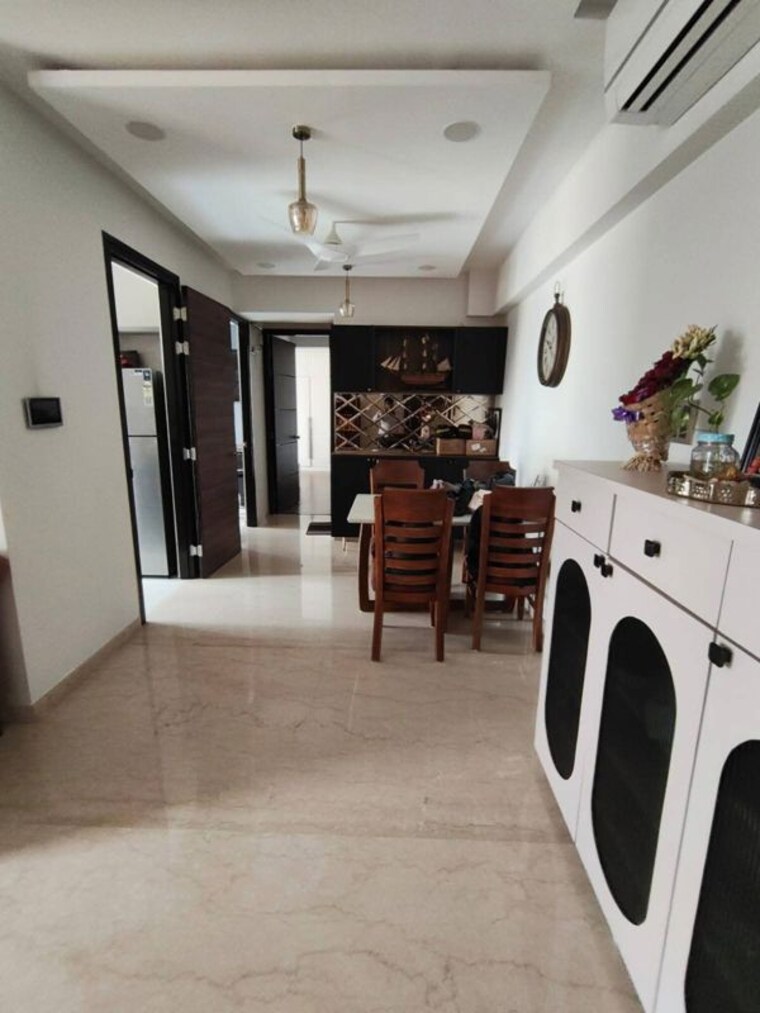 Living Room, carter-apartments 2 Bedroom 750 Sq.Ft. Apartment In Bandra West Mumbai 10658621