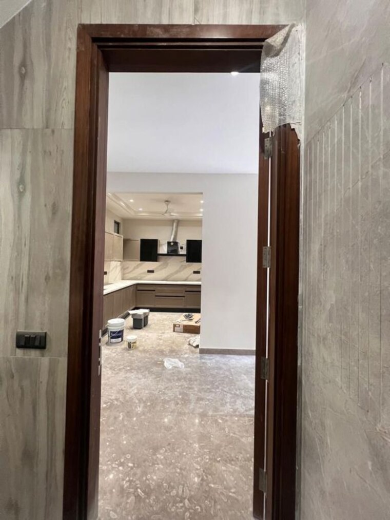 undefined, rajouri garden 3 Bedroom 200 Sq.Yd. Builder Floor In Rajouri Garden Delhi 10658626