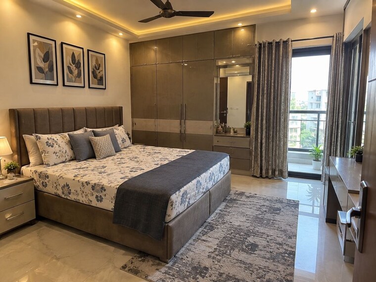 Bedroom, rajouri garden 3 Bedroom 200 Sq.Yd. Builder Floor In Rajouri Garden Delhi 10658626
