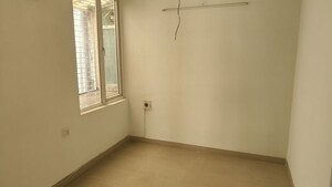 Room in 4 BHK Apartment at Orchid Island, Sector 51 – for Rent