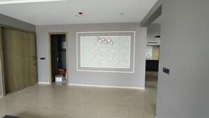 Room in 4 BHK Apartment at Sri Fortune Sonthalia Sky Villas, Kokapet – for Rent