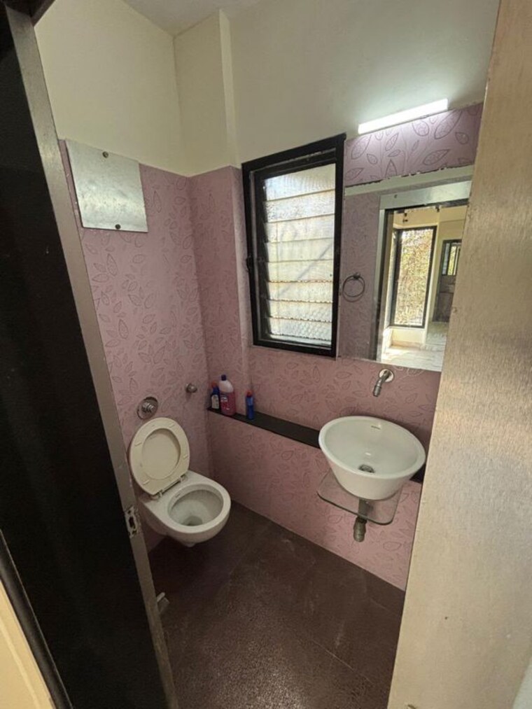 Bathroom, atlanta-manor 2 Bedroom 800 Sq.Ft. Apartment In Malad East Mumbai 10658634