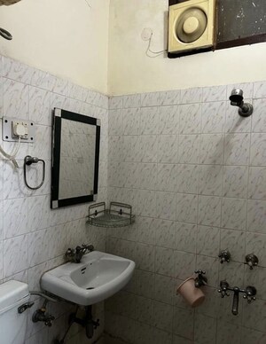 Bathroom in 3 BHK Builder Floor at Ramesh Nagar – for Rent