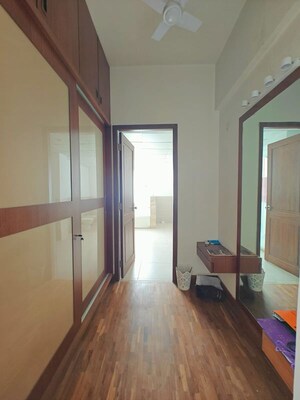 Room in 4 BHK Apartment at Marvel Zephyr, Kharadi – for Rent