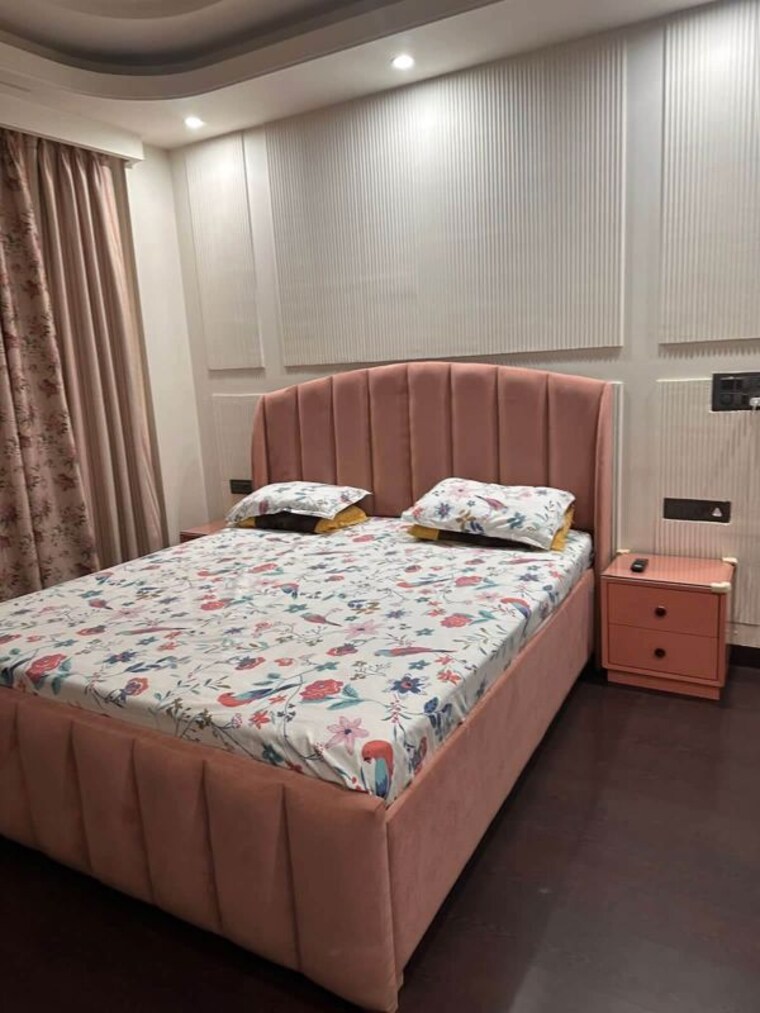 Bedroom, sector 45 3 Bedroom 2200 Sq.Ft. Builder Floor In Sector 45 Gurgaon 10658649