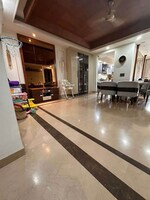 3 BHK +  2200 Sq.Ft. Builder Floor in Sector 45