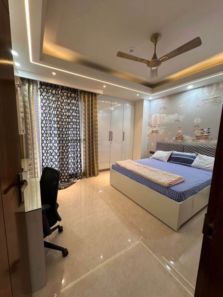 Bedroom, sector 45 3 Bedroom 2200 Sq.Ft. Builder Floor In Sector 45 Gurgaon 10658649