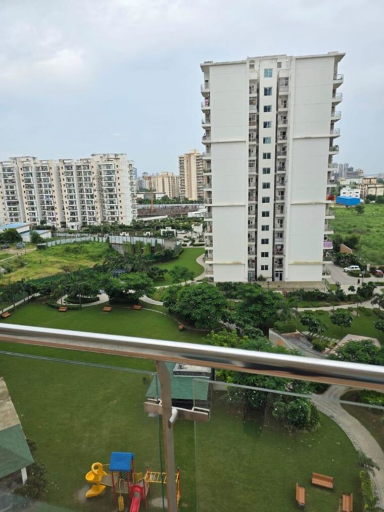 Exterior View, shree-vardhman-victoria 3 Bedroom 1950 Sq.Ft. Apartment In Sector 70 Gurgaon 10658687