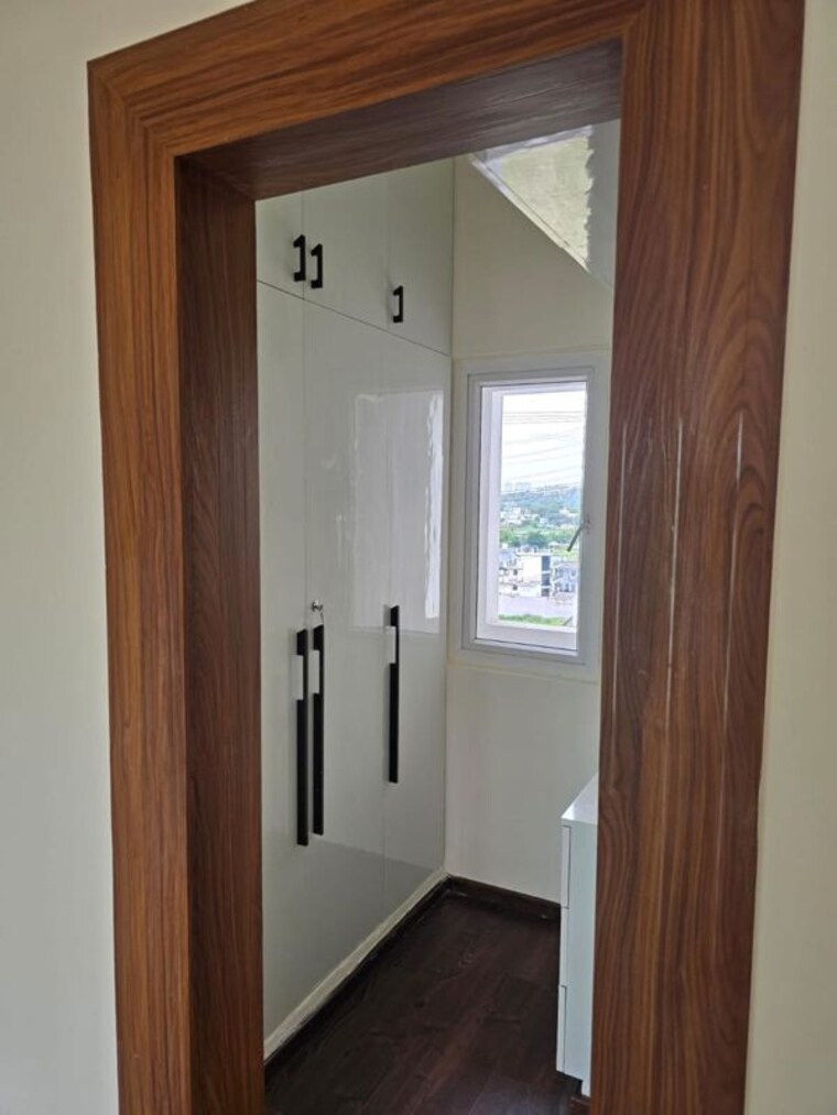 Room, shree-vardhman-victoria 3 Bedroom 1950 Sq.Ft. Apartment In Sector 70 Gurgaon 10658687