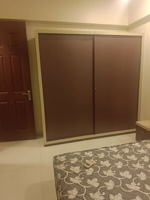 Bedroom in 2 BHK Apartment at Chembur – for Rent