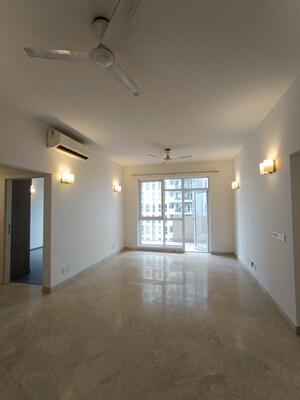 Room in 3 BHK Apartment at Ireo The Corridors, Sector 67a – for Rent