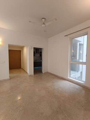 3 BHK Apartment For Rent in Ireo The Corridors, Sector 67a