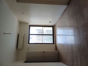 5 BHK Apartment For Sale in DLH Sorrento, Veera Desai Road