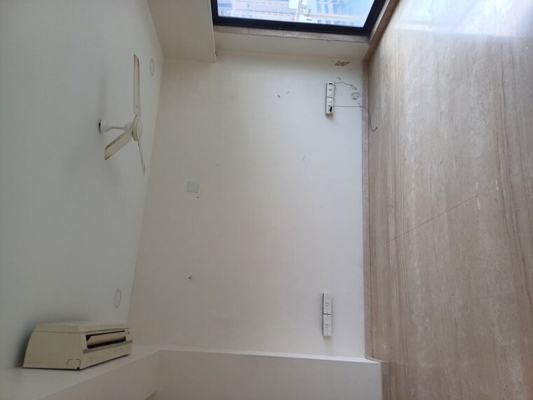 Room, dlh-sorrento 5 Bedroom 2200 Sq.Ft. Apartment In Veera Desai Road Mumbai 10658665