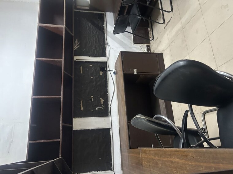 Team Area, motia-citi-royal-business-park Commercial Office Space 2750 Sq.Ft. In Ambala Highway Zirakpur 10658737