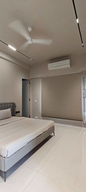 Room in 4 BHK Villa at Nilamber Nirant, Bhayli – for Sale