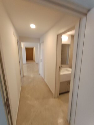Room in 3 BHK Apartment at Ireo The Corridors, Sector 67a – for Rent
