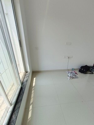 Furnished Amenities in 2 BHK Apartment at Runwal The Central Park, Chinchwad – for Rent