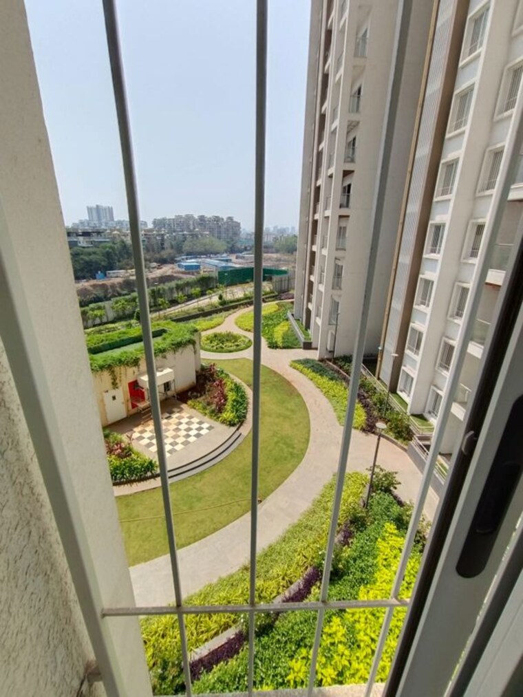 Balcony, runwal-the-central-park 2 Bedroom 741 Sq.Ft. Apartment In Chinchwad Pune 10658758